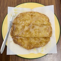 โรตีเนยนม