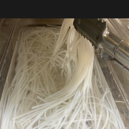 เส้นเล็กจีน