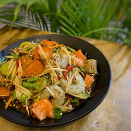 ตำแซลม่อนกุ้งสด