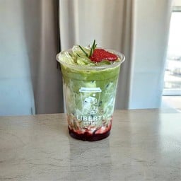Matcha Stawberry Latte