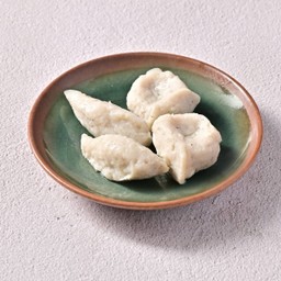 ลูกชิ้นปลากลมกับแบน 4ลูก