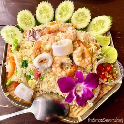 ข้าวผัดกล่องใหญ่