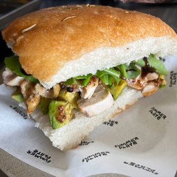 Grilled chicken avocado with honey mustard