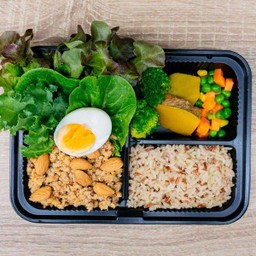 ข้าวลาบหมู