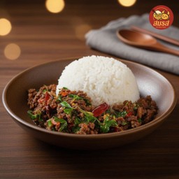 กะเพราเนื้อสับสมรส - อิ่มอร่อยคุ้มถึงใจ