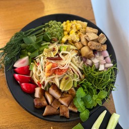 ตำซั่วโคตรผัก อีนมแบน