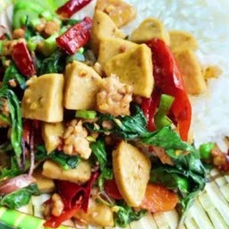 ข้าวกระเพราหมูสับ.กับ.หมูยอ.