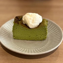Matcha Basque Burnt Cheese Cake