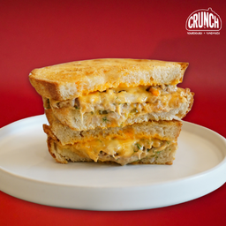 Tuna Melt Grilled Sourdough Sandwich (แซนด์วิชซาวโดว์ ทูน่าเมลท์)