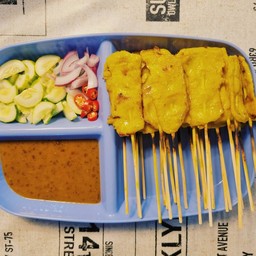 หมูสะเต๊ะตั้งเตา ตลาดโชคพิชัย