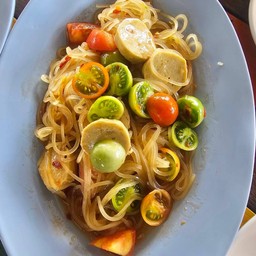 ตำเส้นเล็กไก่ยอ