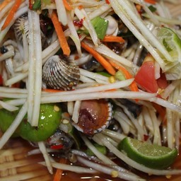 ตำหอยแครง