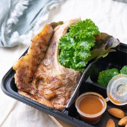 พอร์คช๊อบย่างแอลม่อน (Keto)