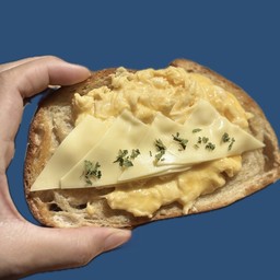 ซาวเวอร์โดวจ์หน้าไข่คน+ชีส