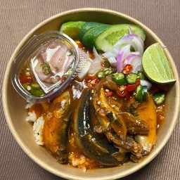 ข้าวไข่ข้น+ยำปลากระป๋อง