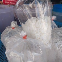 คุณบุญมีเจ้าเก่า ร้อยเอ็ด