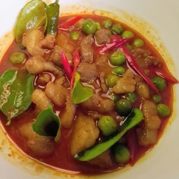 เนื้อแพะแนงสด