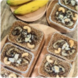 เค้กกล้วยหอมคลีน หน้าธัญพืชหลากหลายชนิด