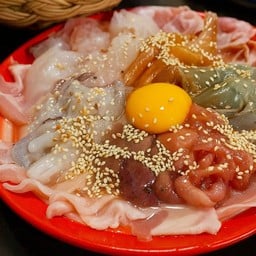 แจ่วฮ้อนชุดหมู+ทะเล