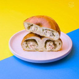 Smoked Salmon Drill Sauce Bagel