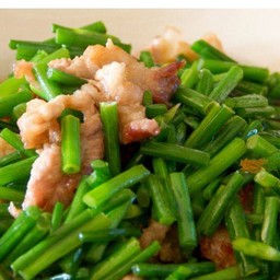 ผักดอกหอม ( ไม่มีข้าว)