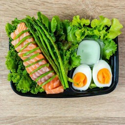 เจแปนีสสลัดแซลม่อนอโวคาโด้ (Keto)