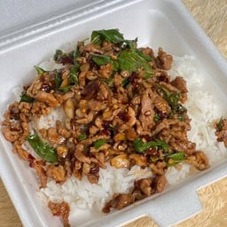 ร้านอร่อยท้ายซอย25 อาหารตามสั่ง ผัดไทย