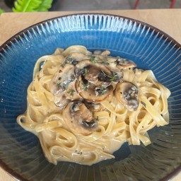 Fettuccini Mushrooms cream sauce pasta