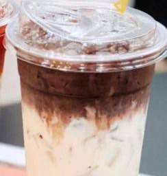 สตรอเบอร์รี่โกโก้นมสด