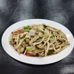 เห็ดรวม ผัดพริกไทยดำ