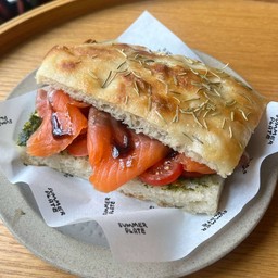 Salmon Pesto and Tomato with truffle vinigrette