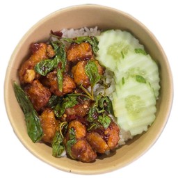 กะเพราไก่ทอด (กับข้าว)