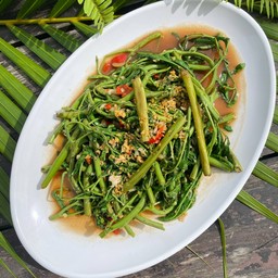 ผัดผักกระเฉด