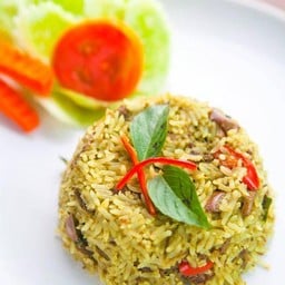 ข้าวผัดเขียวหวานไก่