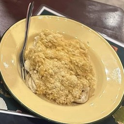 ขนมปังกลมปิ้ง ( พริกเผาหมูหยอง )