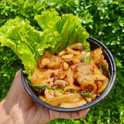 ข้าวหน้าหมูสามชัดผัดหมาล่า