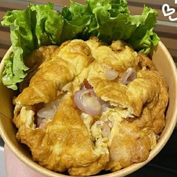 ข้าว ไข่เจียว หอมแดง หมูสับ