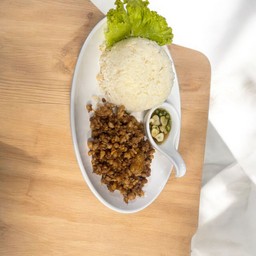 หมูสับกระเทียม