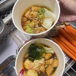 ชาบูเสียบไม้ By สามซี้