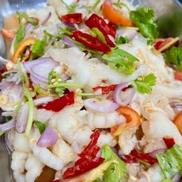 ยำเล็บมือนาง