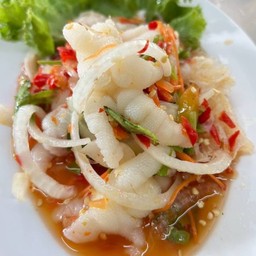 ยำเล็บมือนางเห็ดขาวทะเล.