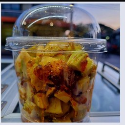 มะม่วงมันคลุกน้ำปลาหวาน