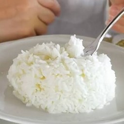 ข้าวสวย ร้อน ๆ