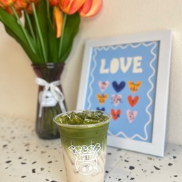 มัทฉะลาเต้นมโอ๊ต