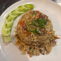 ข้าวผัดเนื้อสับ