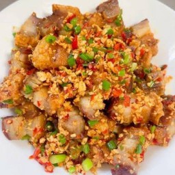 หมูกรอบบ้านเพื่อน@ซ.1 วังเย็น