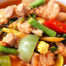 แกงป่าหมูสามชั้น