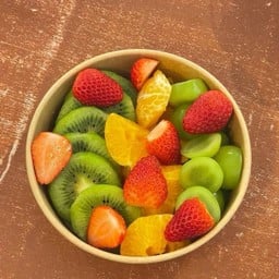 กีวี่+องุ่น+ส้ม+สตอเบอร์รี่