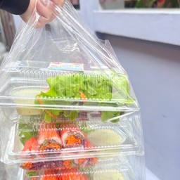 ร้านแห่งความเจริญรุ่งเรือง / ลูกชิ้นนึ่งร้อนๆ / สลัดโรล Healthy- BTS แพรกษา BTS แพรกษา / ตลาดตำหรุ