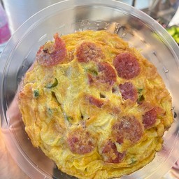 ข้าวไข่เจียวแหนมหมูพริกสด